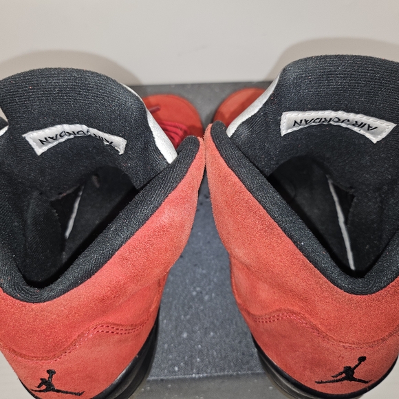 Jordan 5 "Raging Bull" - Picture 5 of 7